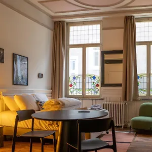 Apartment Smartflats - L'orangerie Iv, Maastricht